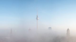 Berlin-Mitte, Panorama Morgenstimmung mit Nebel