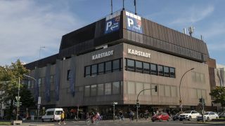 Das KarstadtgebÃ¤ude in der Berliner MÃ¼llerstraÃe am Leopoldplatz im Wedding (Bild: picture alliance / Bildagentur-online)