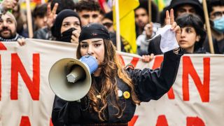 Demonstration in MÃ¼nchen fÃ¼r SolidaritÃ¤t mit den Protesten im Iran.