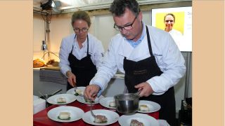 Die KÃ¶che Sonja und Peter FrÃ¼hsammer aufgenommen auf der Geburtstagsgala 