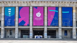 Banner der Special Olympics World Games Berlin 2023 sind vor Beginn der Special Olympics Weltspiele vom 17. bis 25. Juni 2023 in Berlin an der Fassade des Olympiastadions zu sehen.