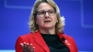 Bundesentwicklungsministerin Svenja Schulze (SPD) im Juni bei einer Wiederaufbau-Konferenz fÃ¼r die Ukraine in London. 