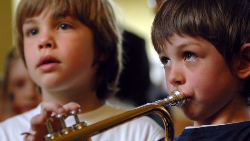 Pśedstajimy muzikowe instrumenty: trompeta