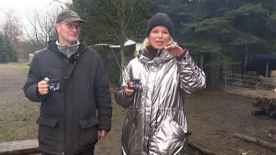 Ulrike Finck ist zu Gast im Weihnachtsbaumwald von Mellensee