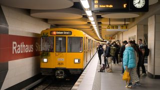 Archivbild: U-Bahnhof Rathaus Steglitz U9, Steglitz. (Quelle: dpa/Schoening)